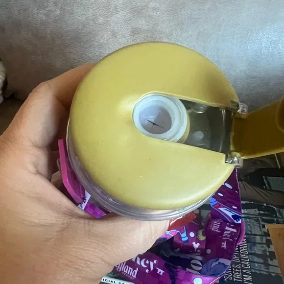 2025 Disneyland Magic key Kuzco’s poison Bottle siper bottle - Picture 2 of 14